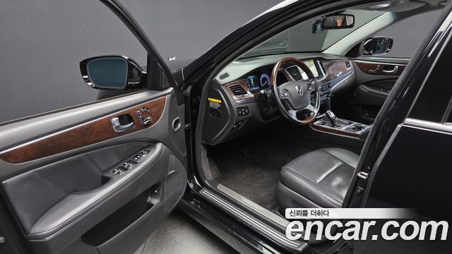 Hyundai Equus 2015 — photo 13