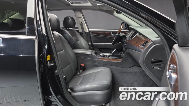 Hyundai Equus 2015 — photo 17