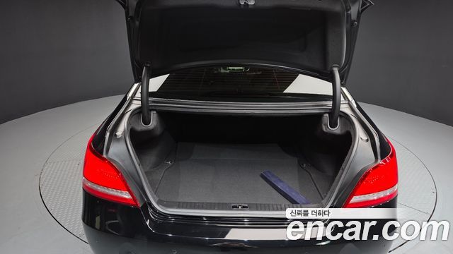 Hyundai Equus 2015 — photo 26