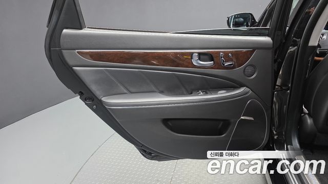 Hyundai Equus 2015 — photo 15