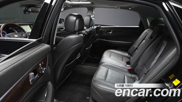 Hyundai Equus 2015 — photo 16