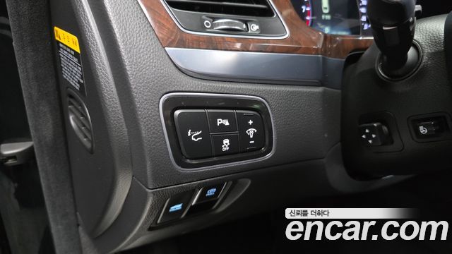 Hyundai Equus 2015 — photo 29