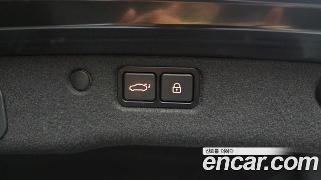 Hyundai Equus 2015 — photo 30