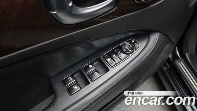 Hyundai Equus 2015 — photo 38