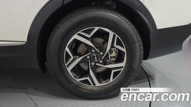 Kia Sportage 2023 — photo 7