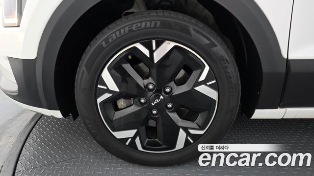 Kia Niro 2023 — photo 5