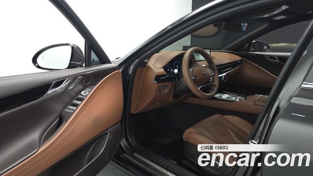Genesis G80 2022 — photo 10