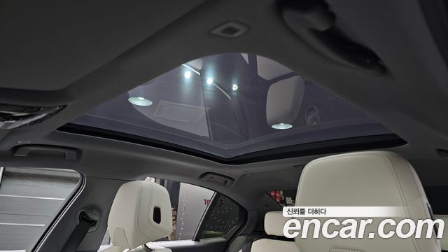 BMW 5-Series 2025 — photo 30