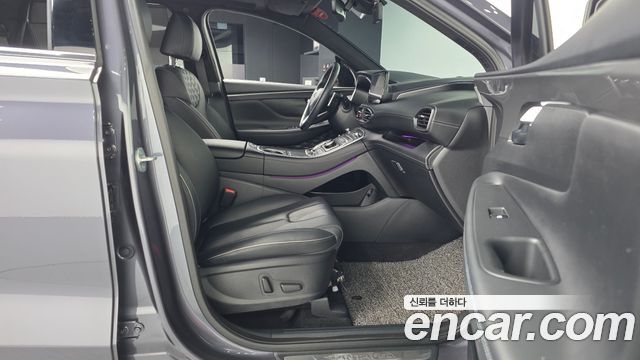 Hyundai Santafe 2022 — photo 11