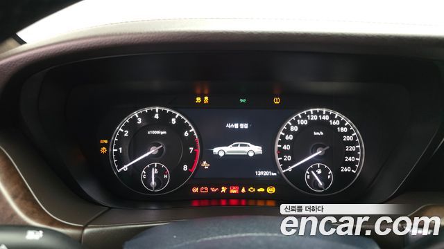 Genesis G90 2019 — photo 8