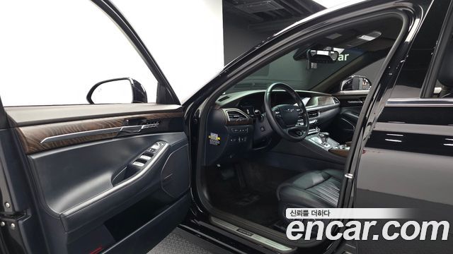 Genesis G90 2019 — photo 10