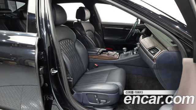 Genesis G90 2019 — photo 11