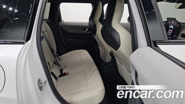 Mini Cooper 2025 — photo 18