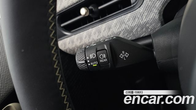 Mini Cooper 2025 — photo 29