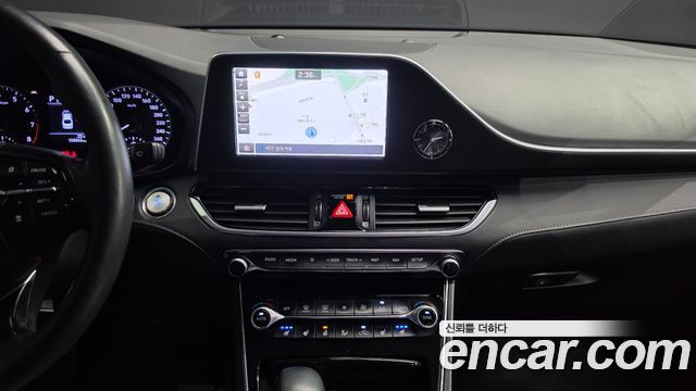 Hyundai Grandeur 2018 — photo 18