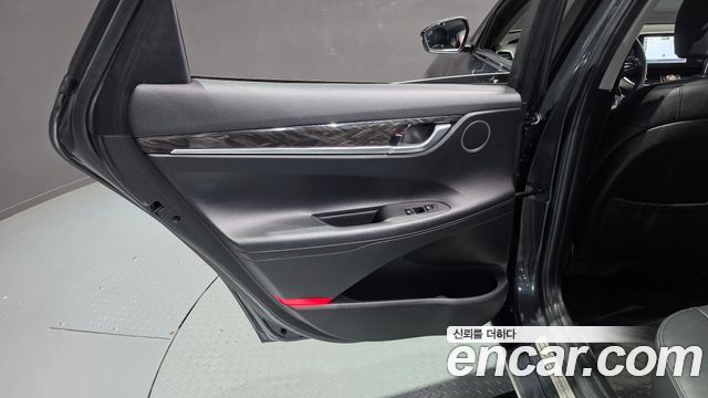 Hyundai Grandeur 2018 — photo 15