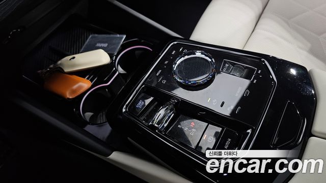 BMW i5 2025 — photo 12