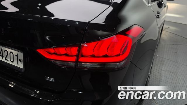Genesis G80 2019 — photo 9