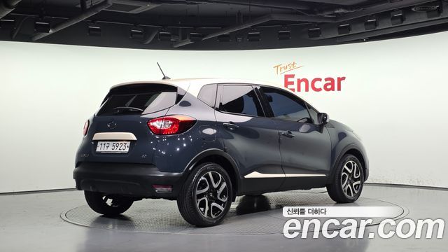 Renault Korea QM3 2015 — photo 2