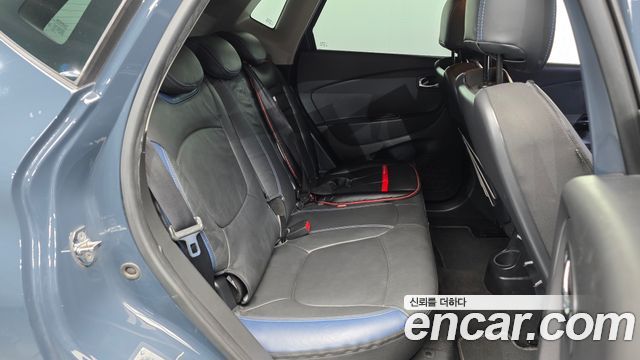 Renault Korea QM3 2015 — photo 12