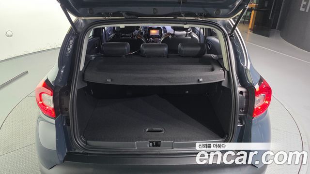 Renault Korea QM3 2015 — photo 20
