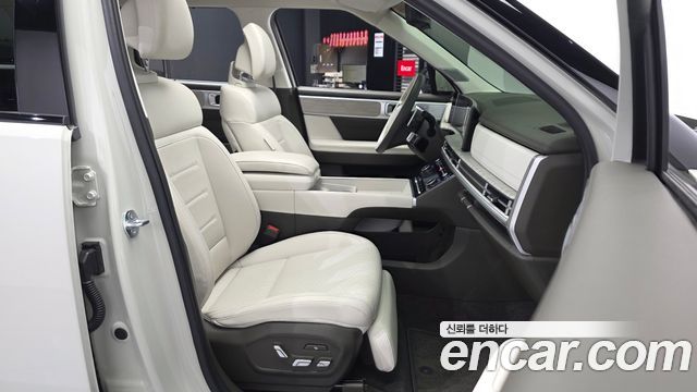 Hyundai Santafe 2024 — photo 17