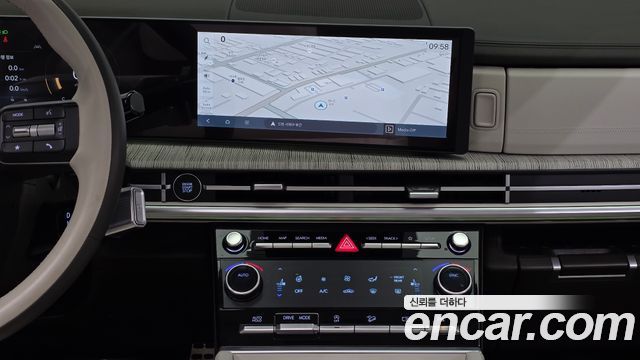 Hyundai Santafe 2024 — photo 22