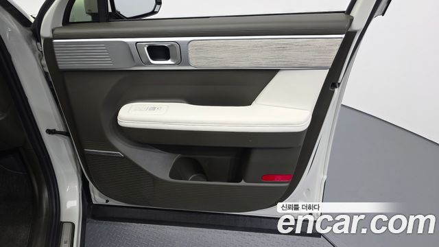 Hyundai Santafe 2024 — photo 14