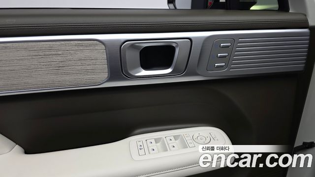 Hyundai Santafe 2024 — photo 32