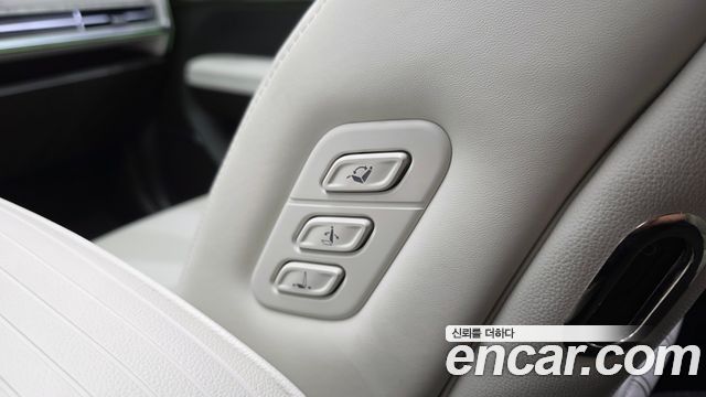 Hyundai Santafe 2024 — photo 33