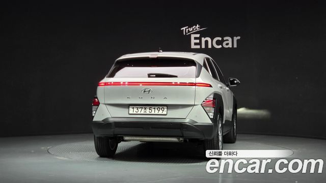 Hyundai Kona 2023 — photo 4