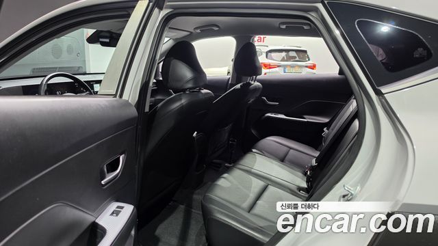Hyundai Kona 2023 — photo 11