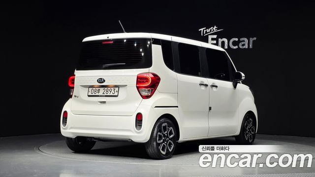 Kia RAY 2018 — photo 2