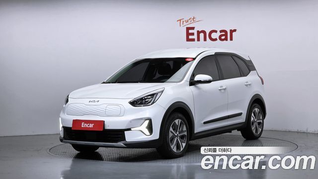 Kia Niro 2023 — photo 1