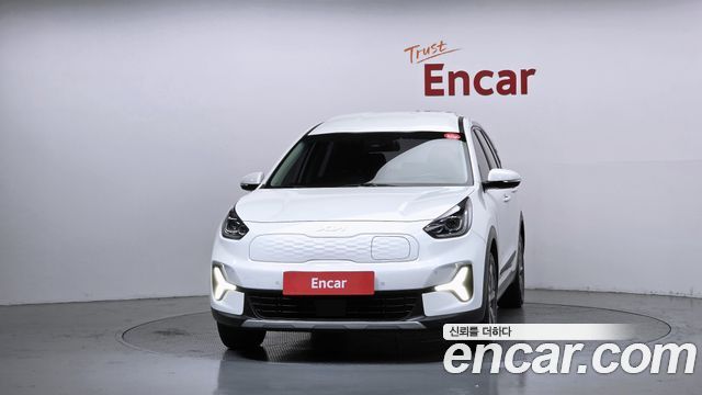 Kia Niro 2023 — photo 3