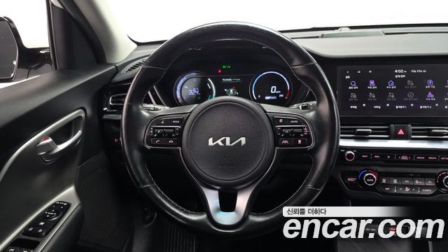 Kia Niro 2023 — photo 19