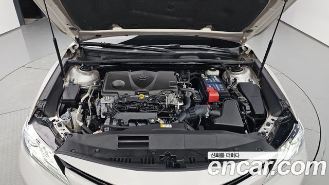 Toyota Camry 2019 — photo 6