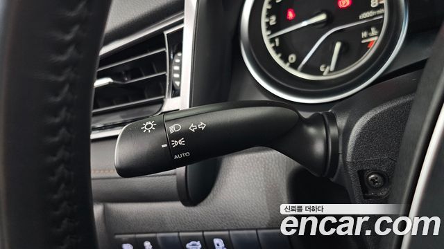 Toyota Camry 2019 — photo 25