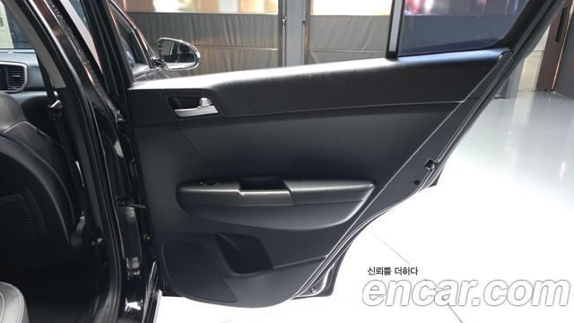 Kia Sportage 2019 — photo 15