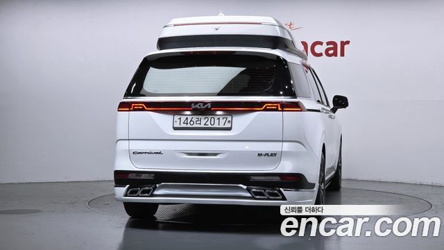 Kia Canival 2021 — photo 4
