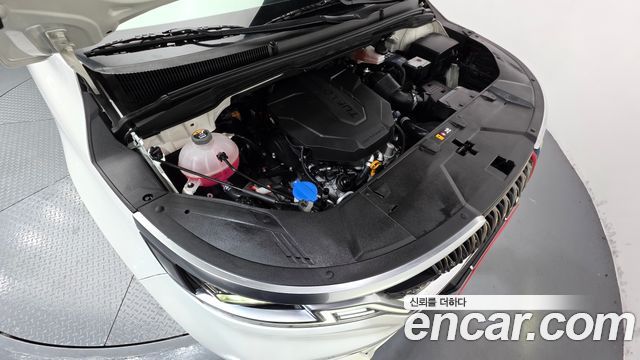 Kia Canival 2021 — photo 6