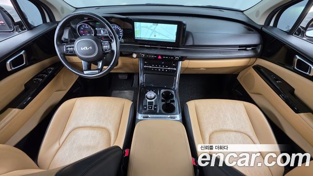 Kia Canival 2023 — photo 10