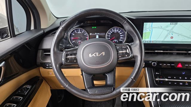Kia Canival 2023 — photo 18