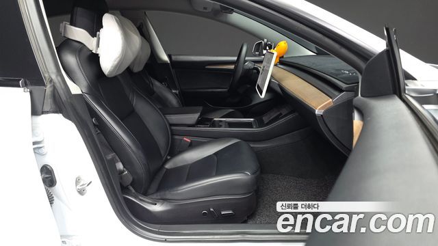 Tesla Model 3 2021 — photo 17