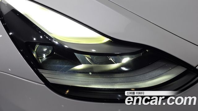 Tesla Model 3 2021 — photo 8
