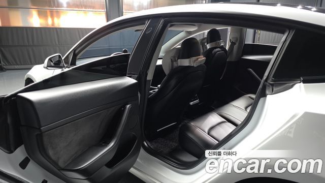 Tesla Model 3 2021 — photo 16