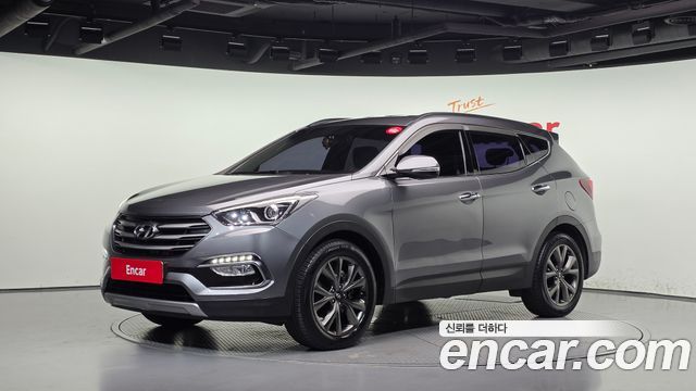Hyundai Santafe 2016 — photo 1