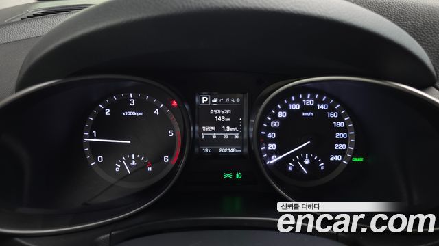 Hyundai Santafe 2016 — photo 8