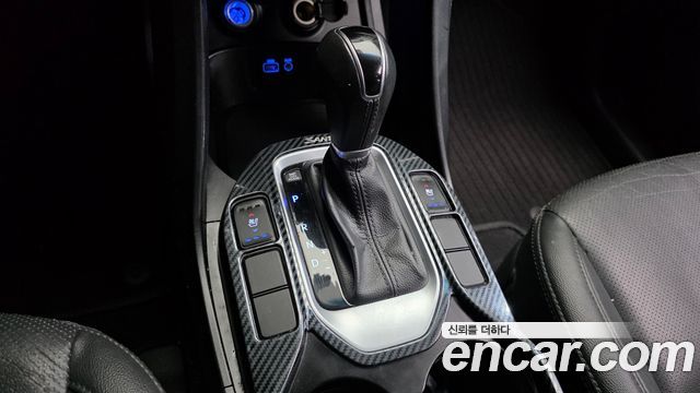 Hyundai Santafe 2016 — photo 9
