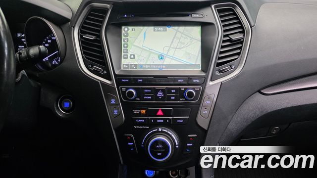Hyundai Santafe 2016 — photo 14